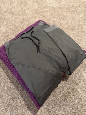 Hylete Gray Joggers